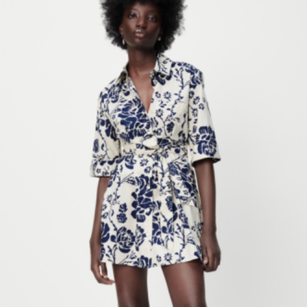 Never worn tags still attached Zara dress